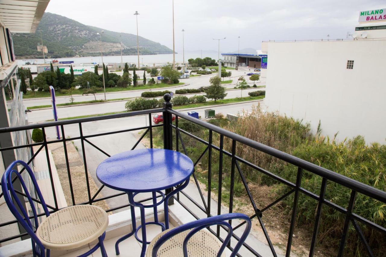 Holiday Zigos Igoemenitsa Buitenkant foto